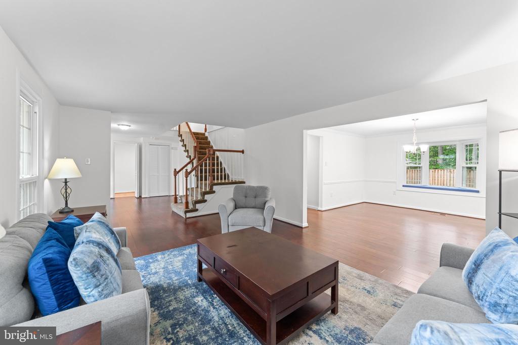 766 GLENEAGLES DRIVE