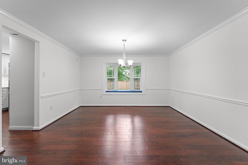 766 GLENEAGLES DRIVE