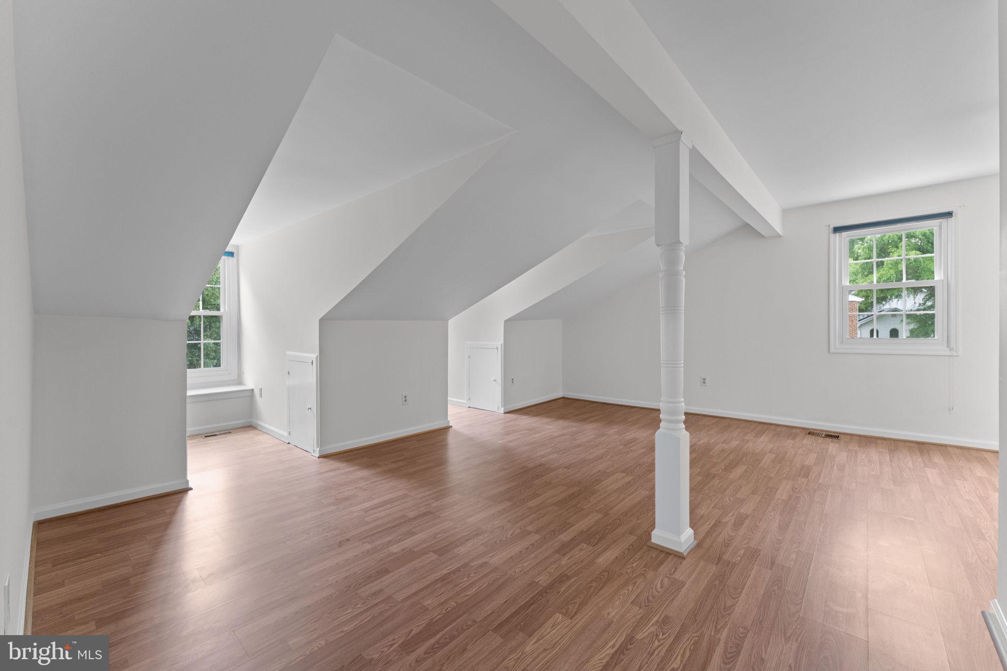 766 GLENEAGLES DRIVE