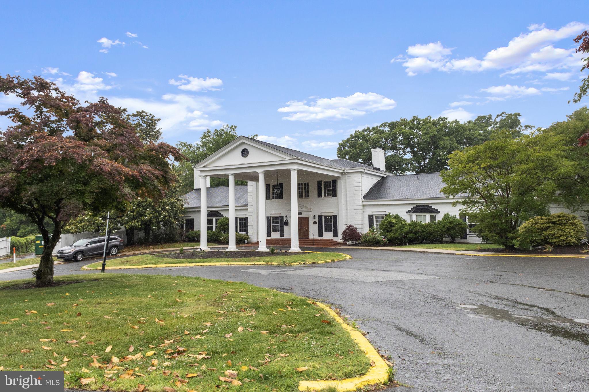 766 GLENEAGLES DRIVE