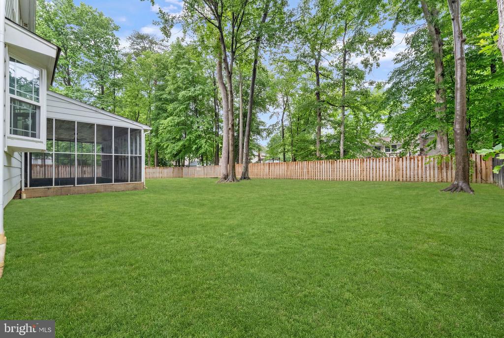 766 GLENEAGLES DRIVE