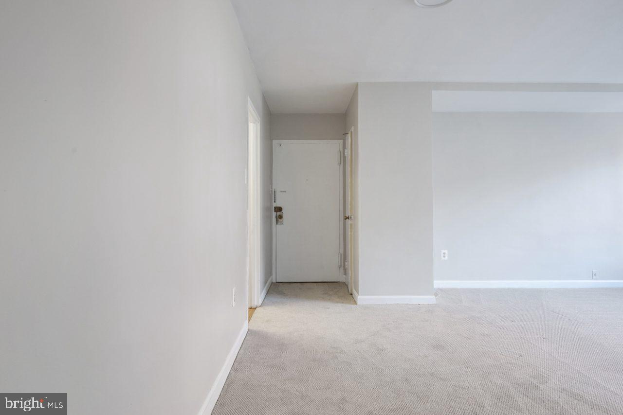 1121 Arlington Blvd #506