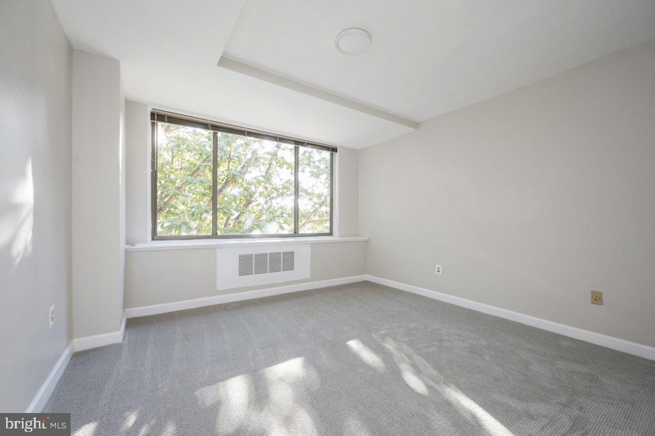 1121 Arlington Blvd #506