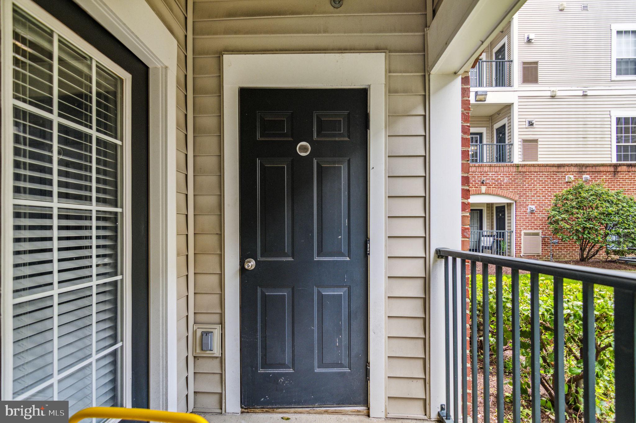 4860 Eisenhower Ave #197