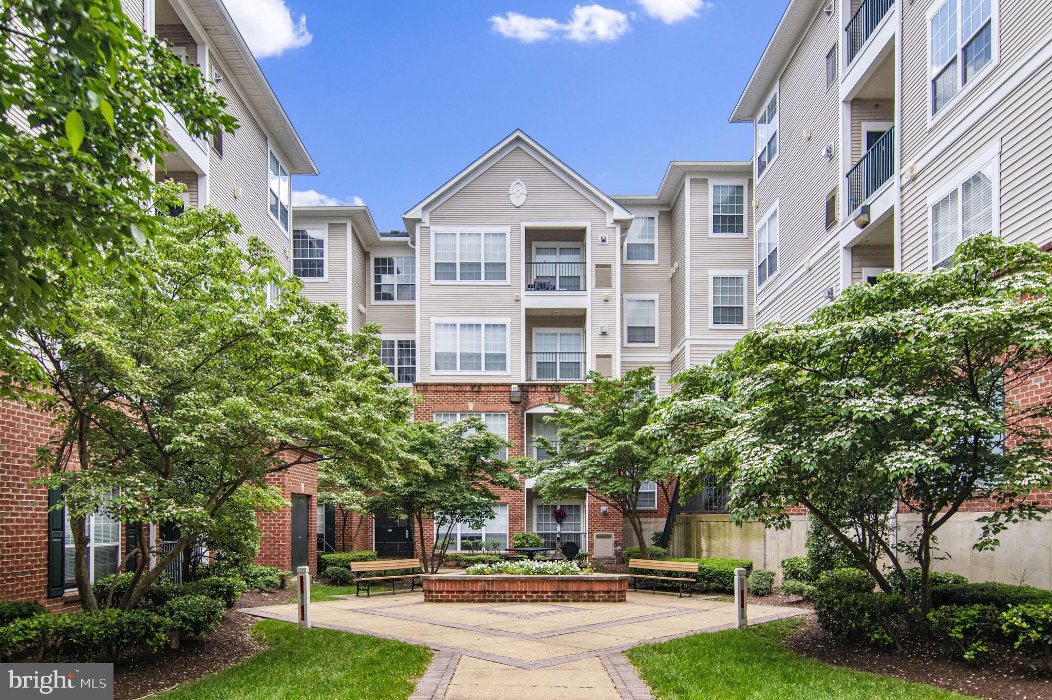 4860 Eisenhower Ave #197