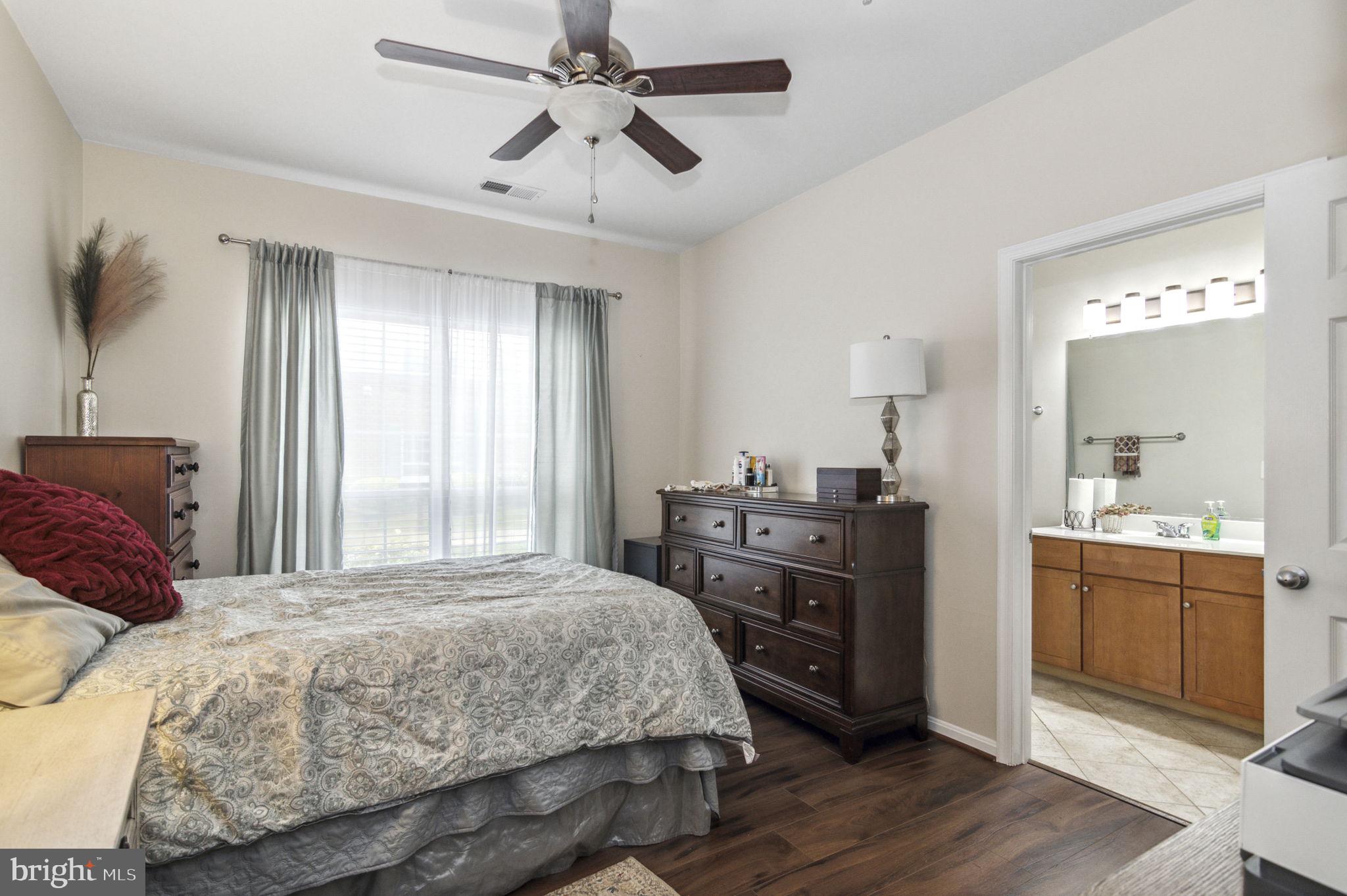 4860 Eisenhower Ave #197