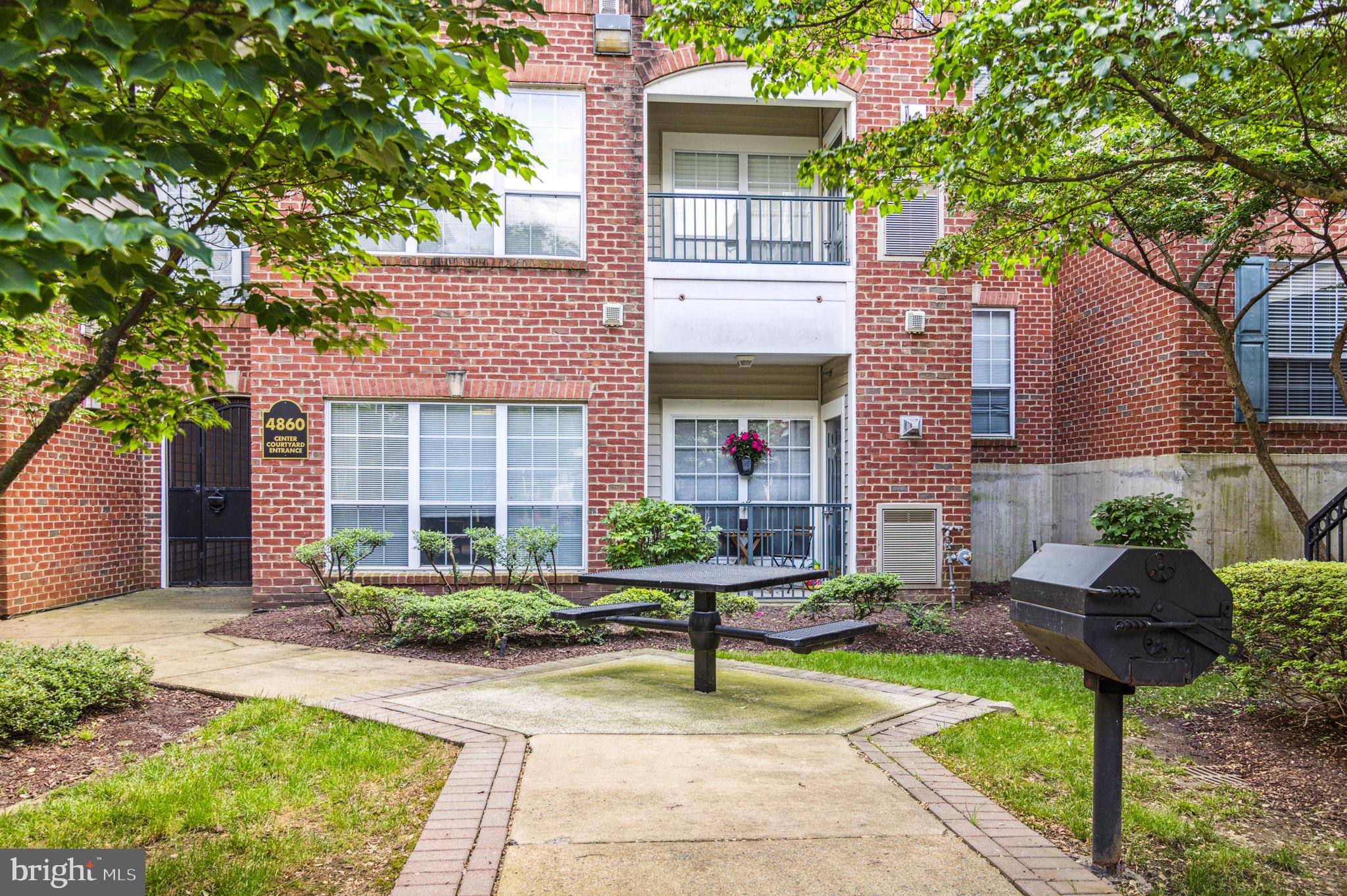 4860 Eisenhower Ave #197