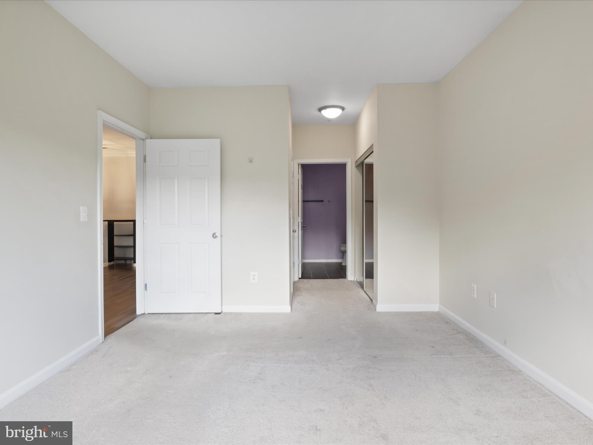 4870 Eisenhower Ave #405