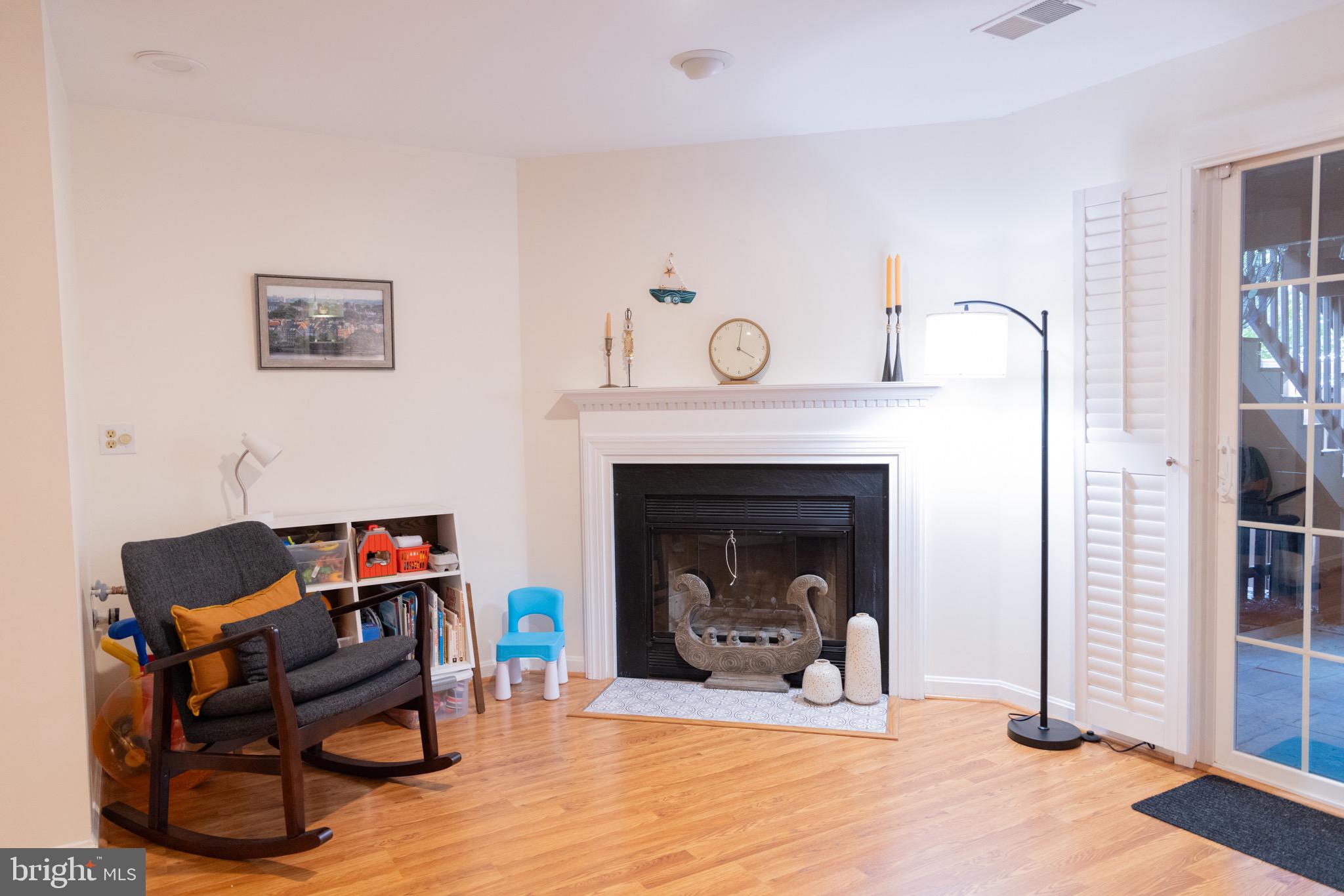 1214 Dartmouth Rd