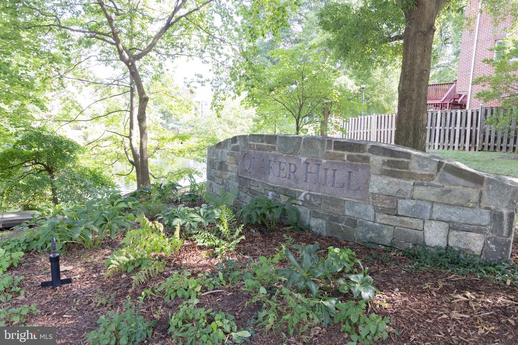 1214 Dartmouth Rd