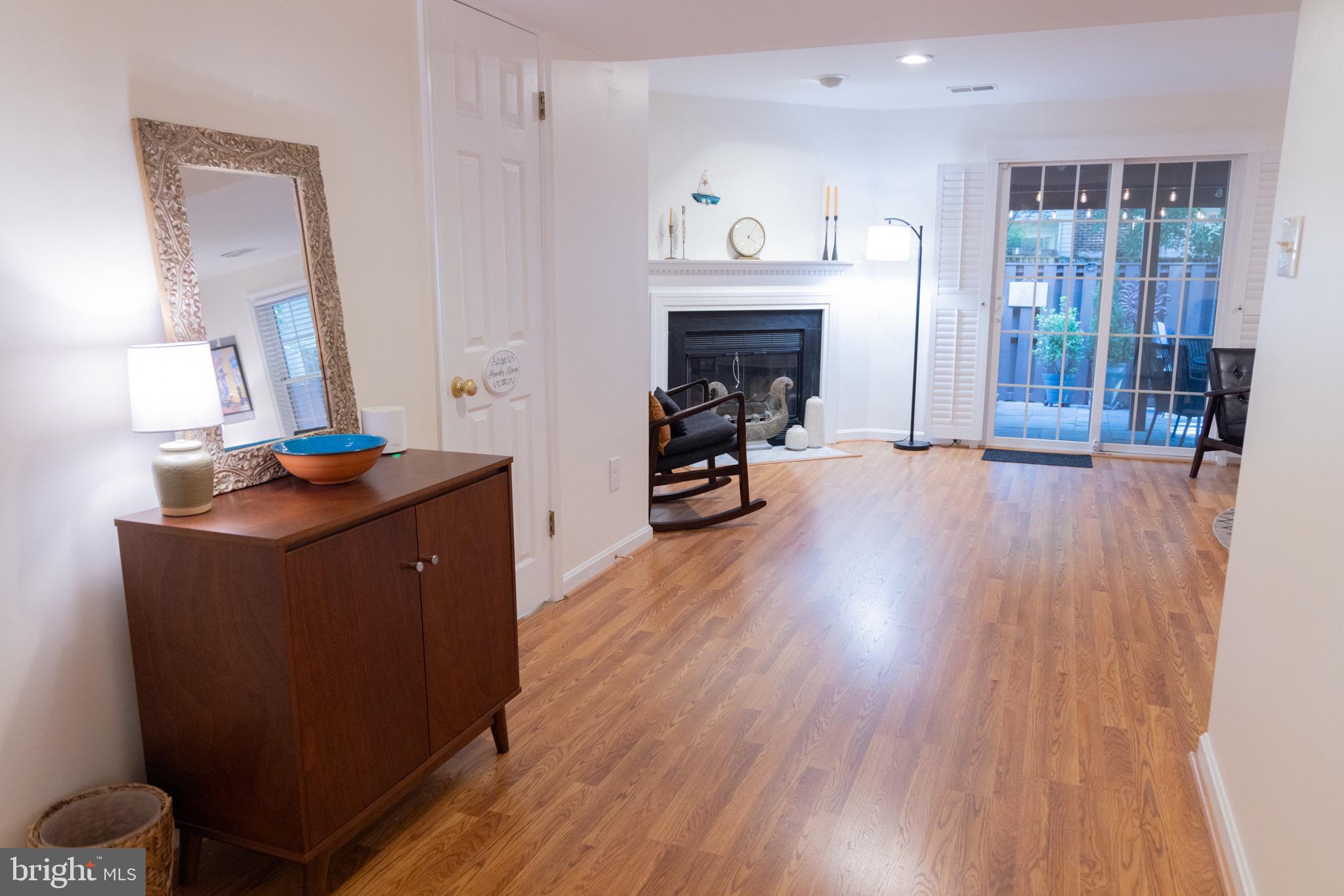 1214 Dartmouth Rd