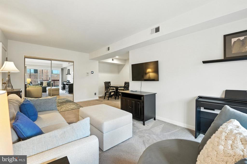 206 Skyhill Rd #6