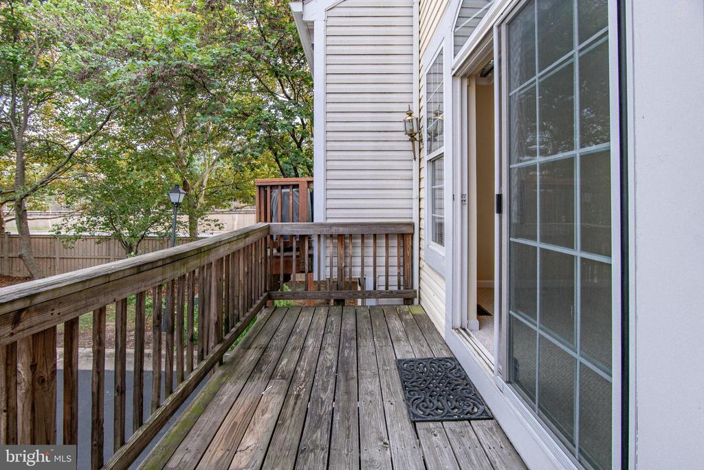 5832 COWLING COURT