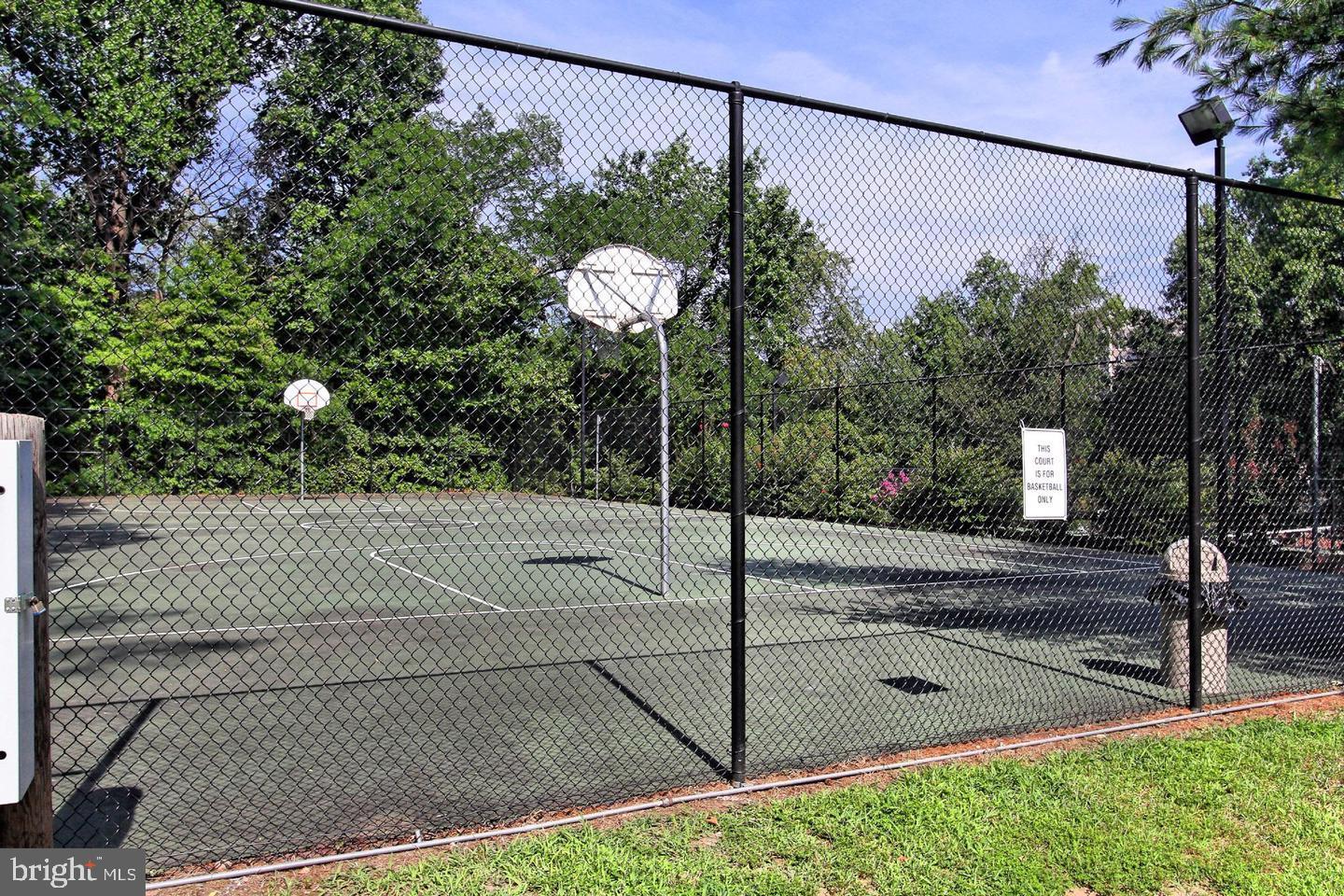 3492 MARTHA CUSTIS DRIVE