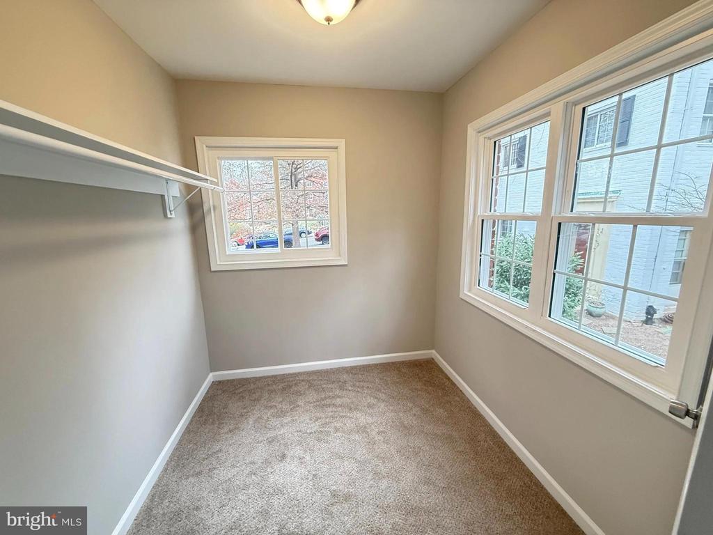 3492 MARTHA CUSTIS DRIVE