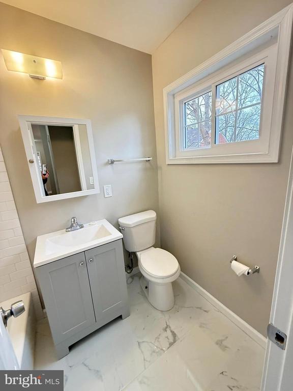 3492 MARTHA CUSTIS DRIVE