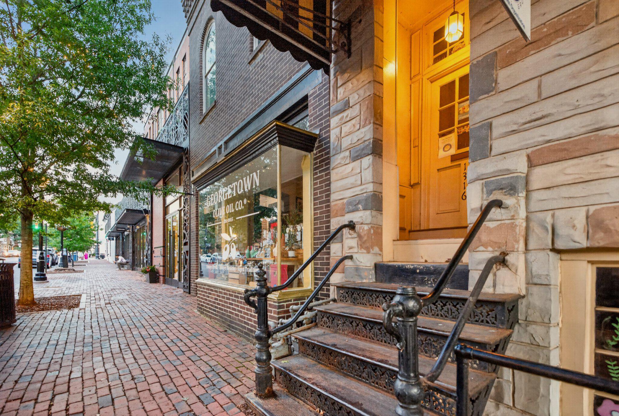 1312 KING STREET 302ALEXANDRIA