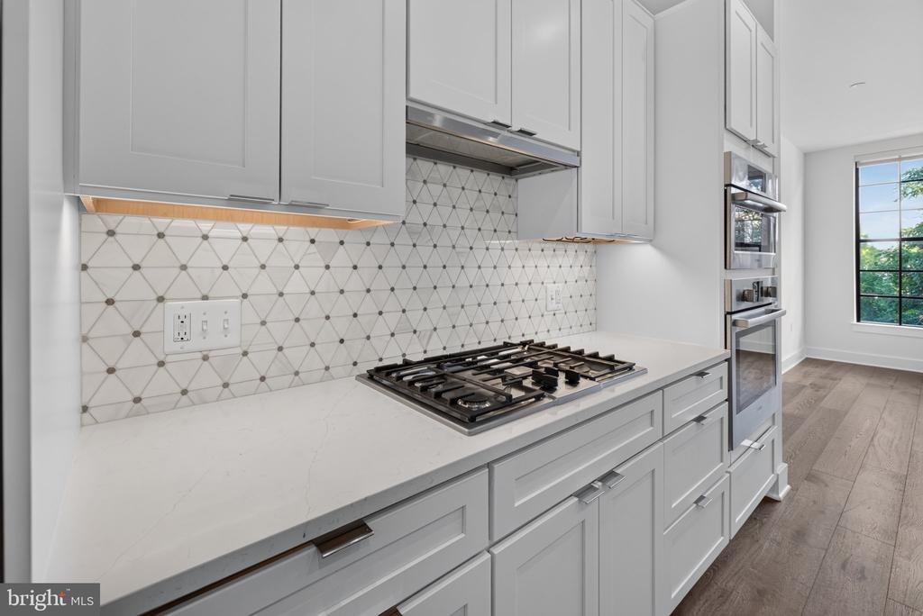 1312 KING STREET 302ALEXANDRIA