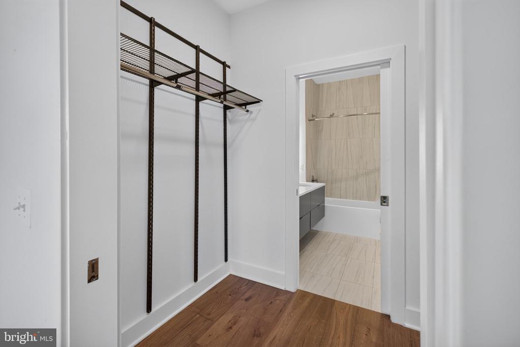1312 KING STREET 302ALEXANDRIA