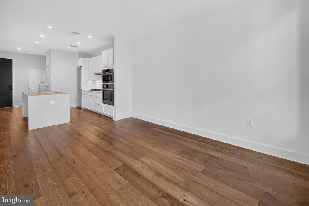 1312 KING STREET 302ALEXANDRIA