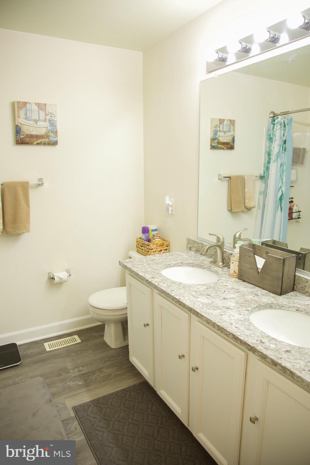 6606 Netties Ln #1305