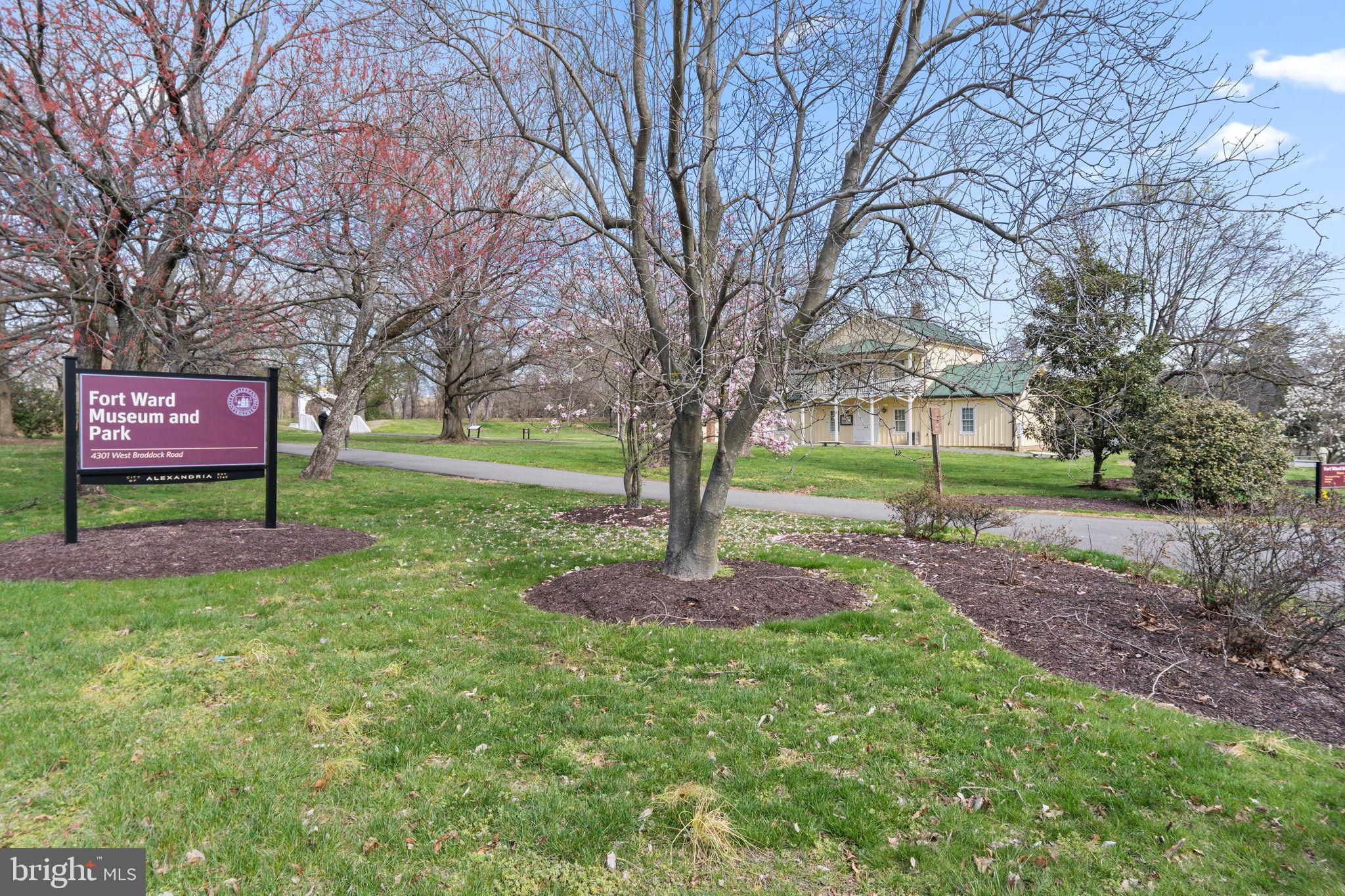 6104 Fairview Farm Dr #309