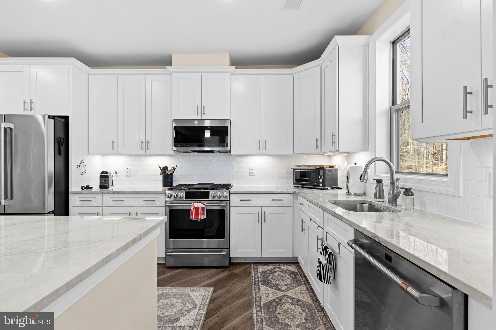 6104 Fairview Farm Dr #309