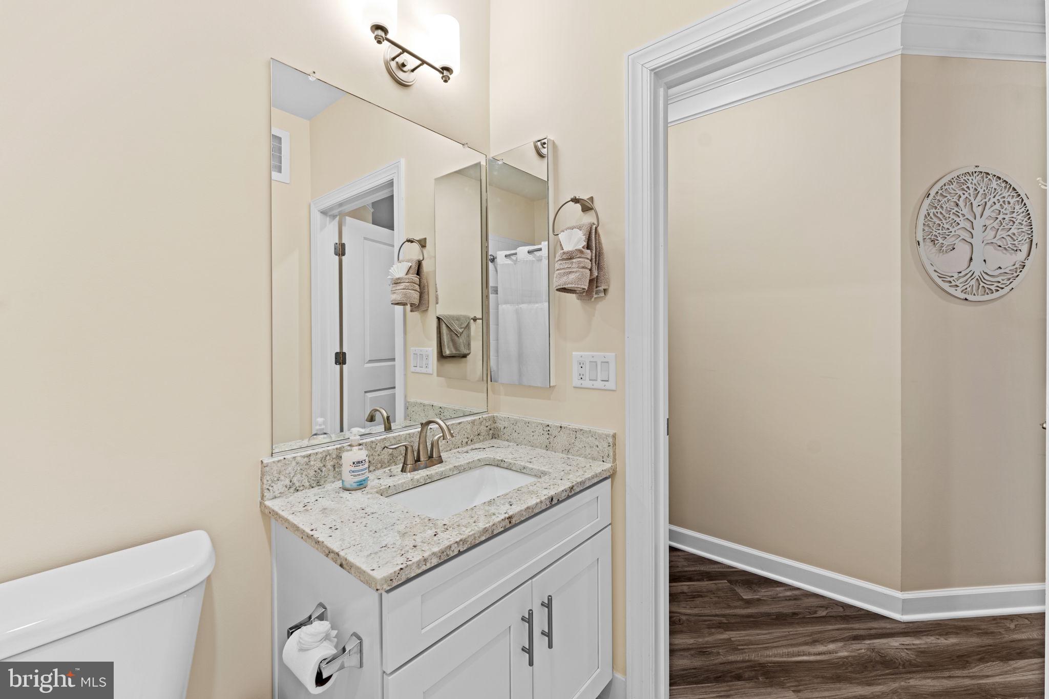 6104 Fairview Farm Dr #309