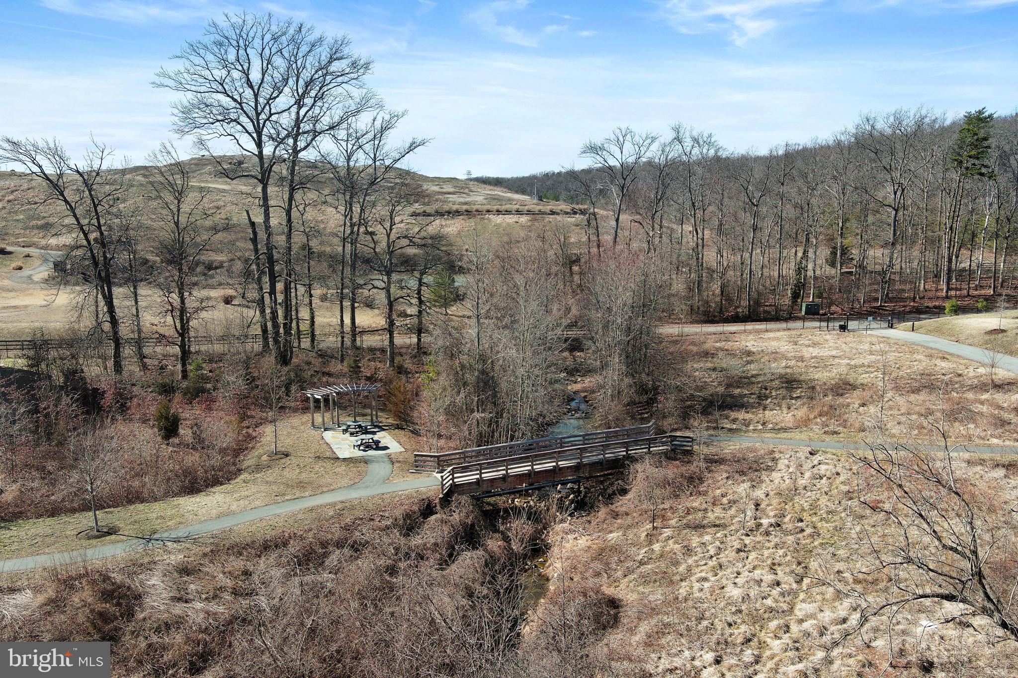 6104 Fairview Farm Dr #309