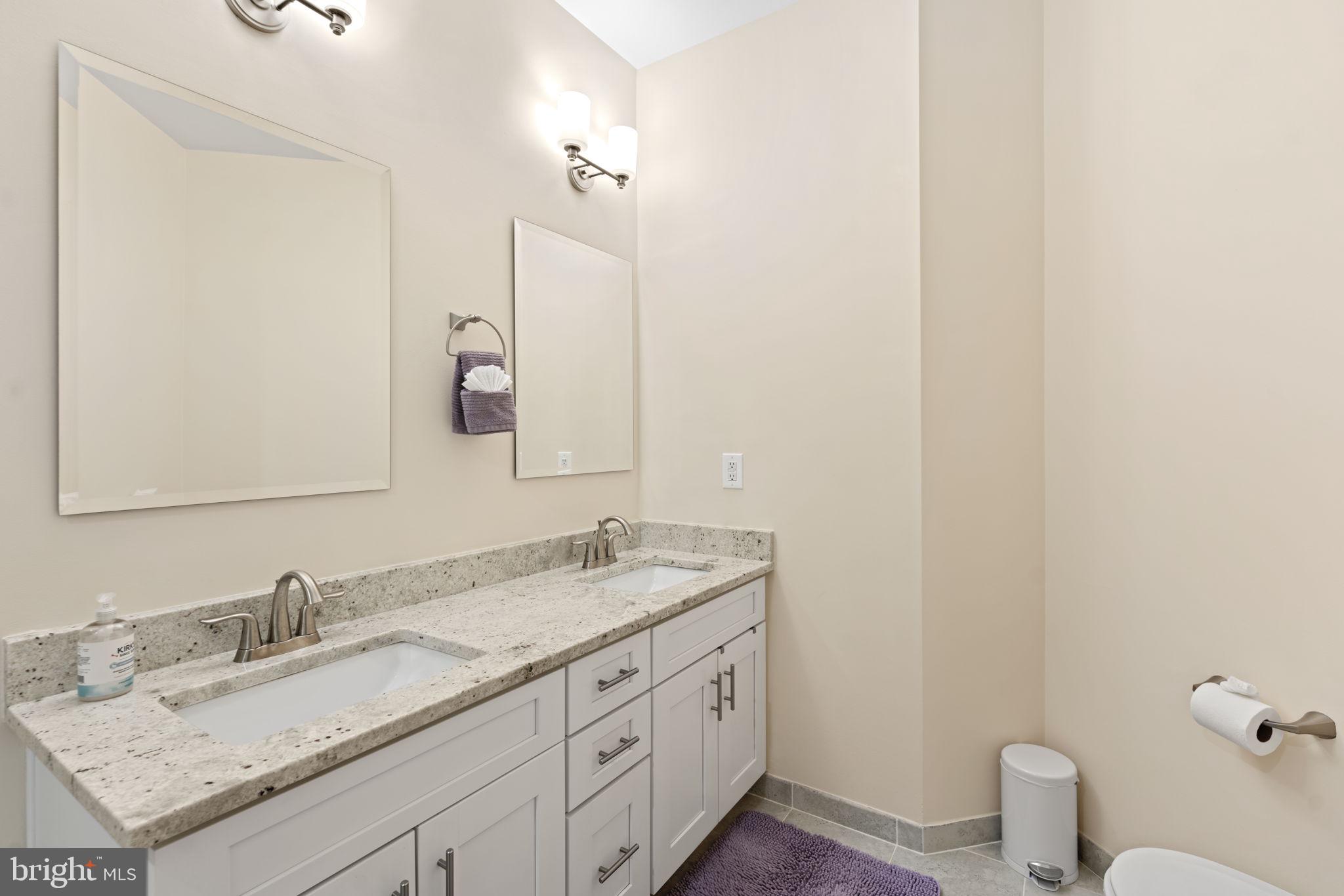 6104 Fairview Farm Dr #309