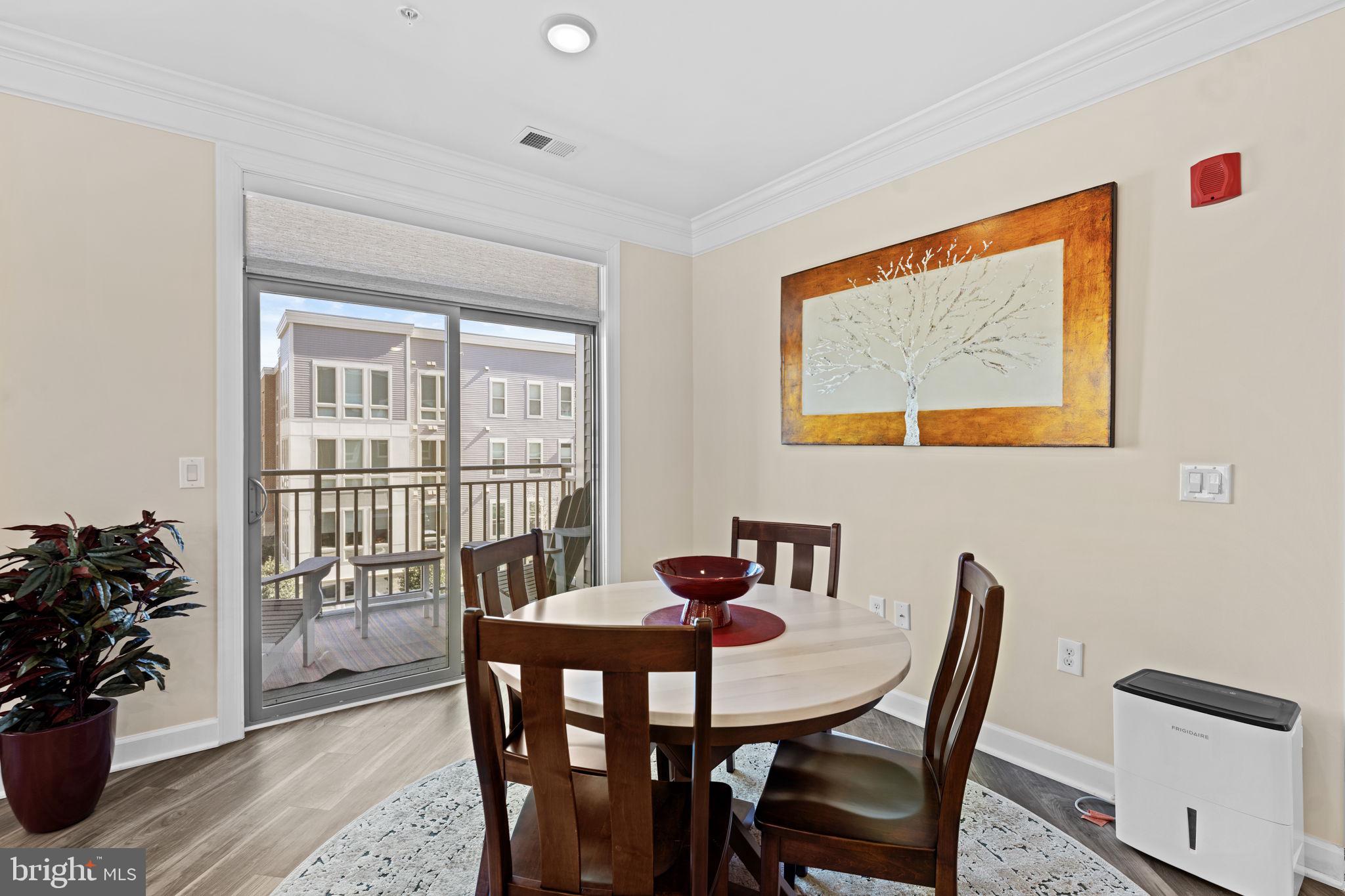 6104 Fairview Farm Dr #309