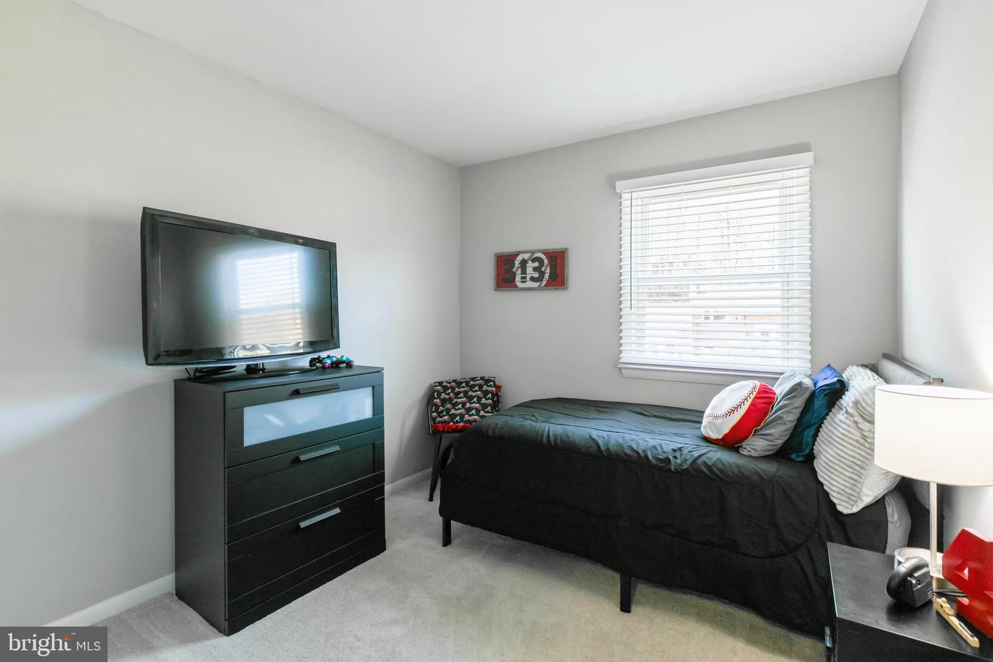 7205 Danford Ln