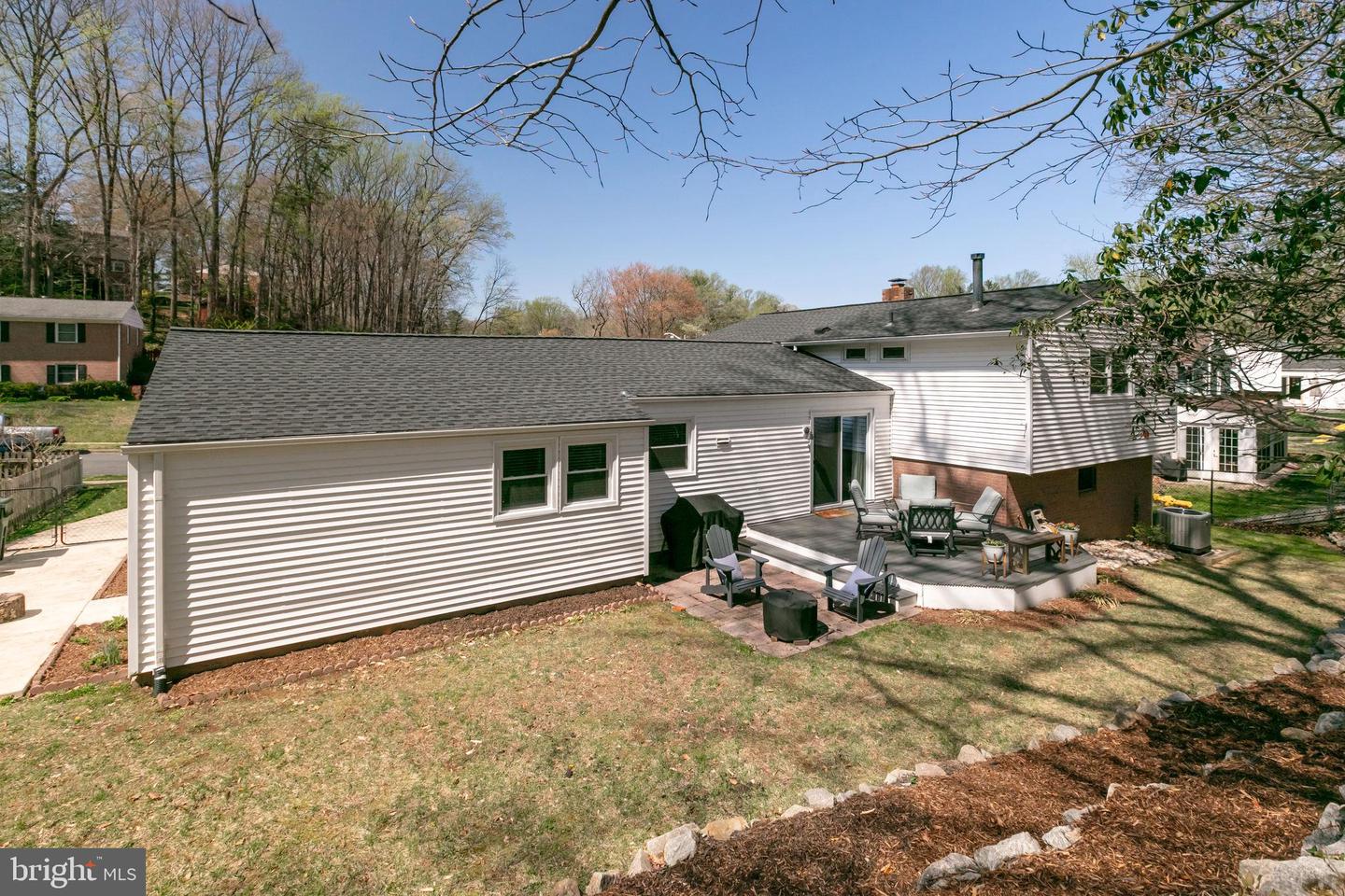 7205 Danford Ln