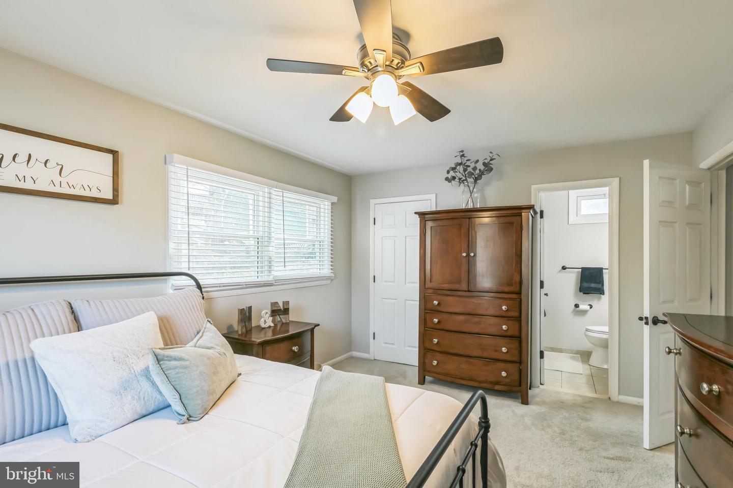 7205 Danford Ln