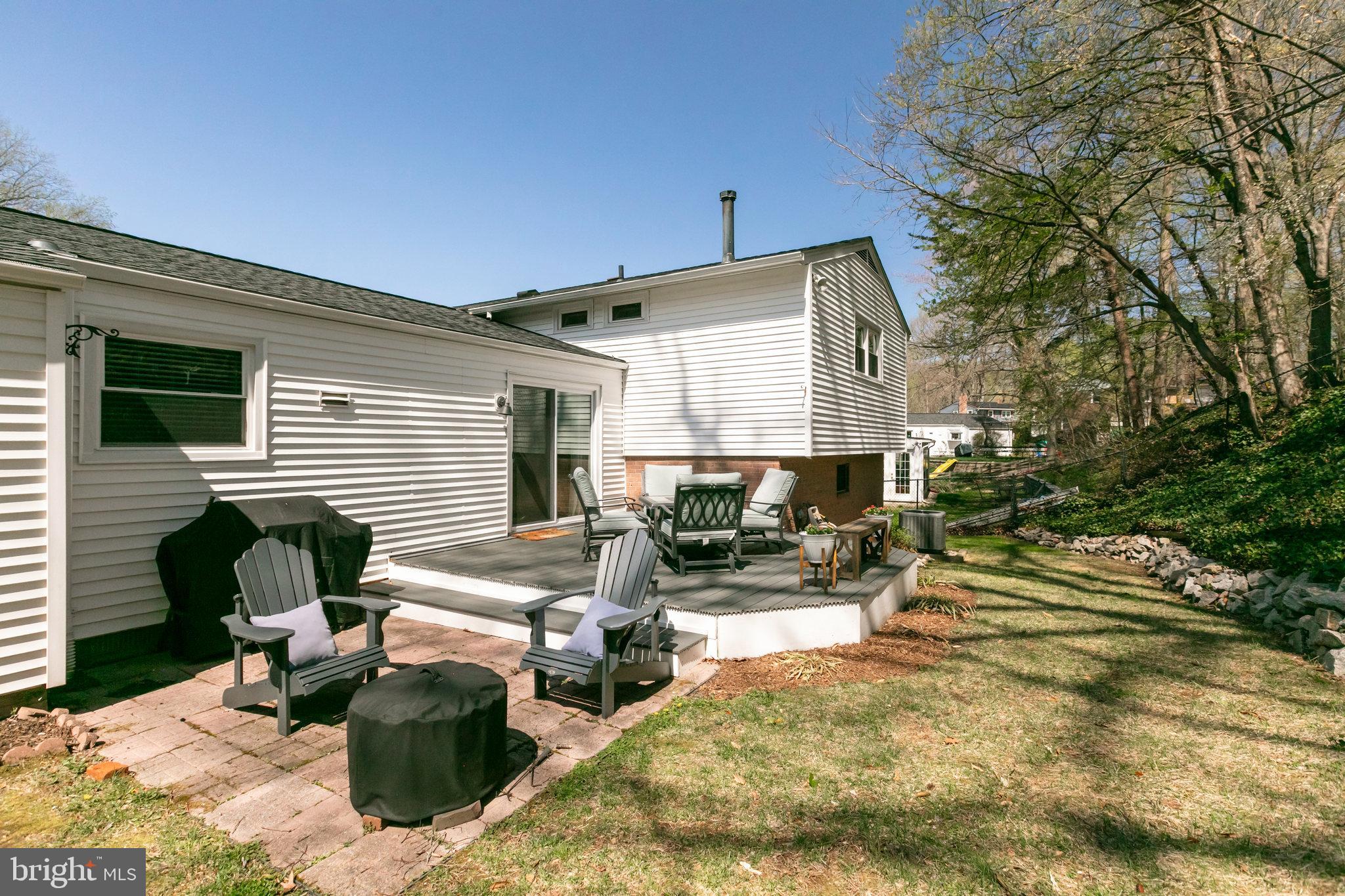 7205 Danford Ln