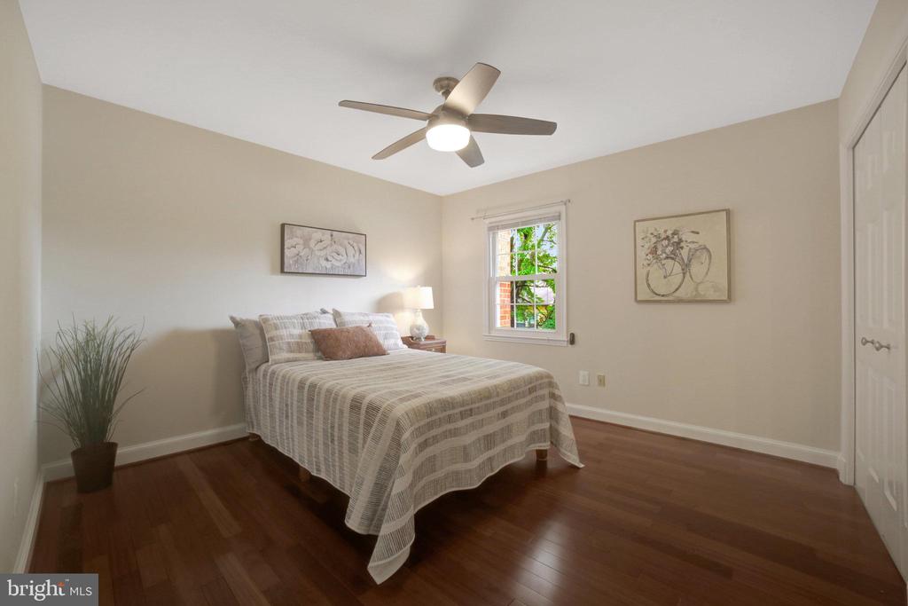 7499 Covent Wood Ct
