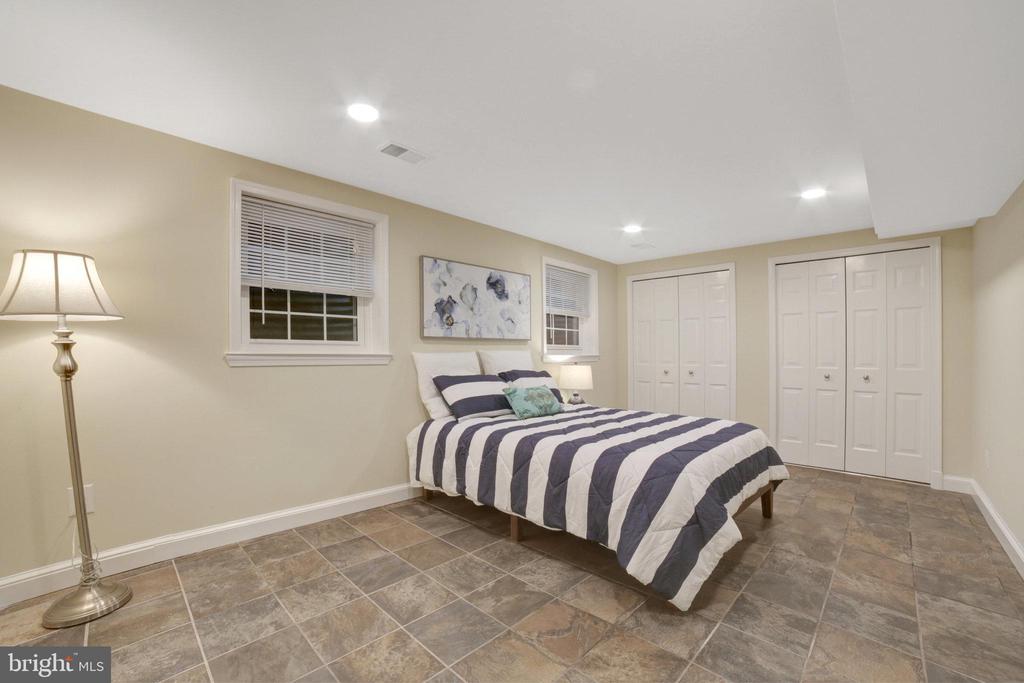 7499 Covent Wood Ct