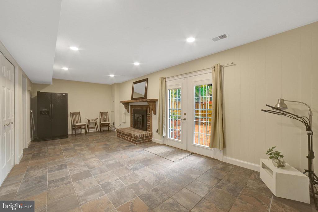 7499 Covent Wood Ct