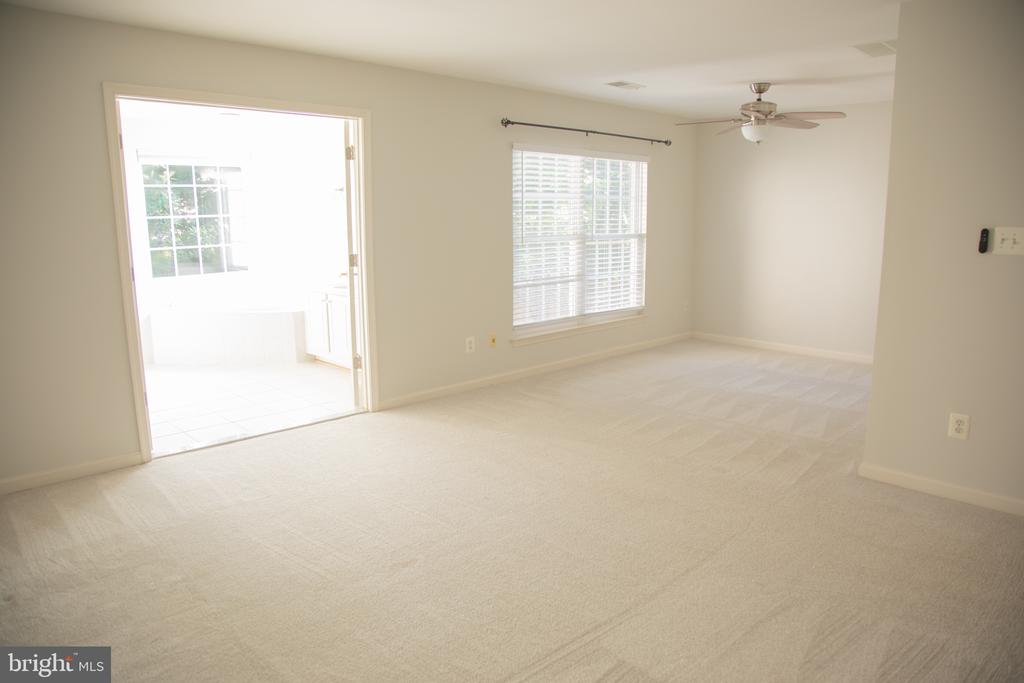 3347 WILTON CREST COURT
