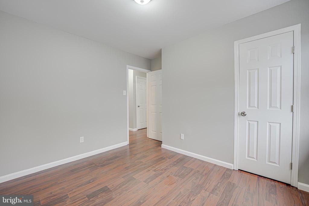 14790 Tamarack Pl