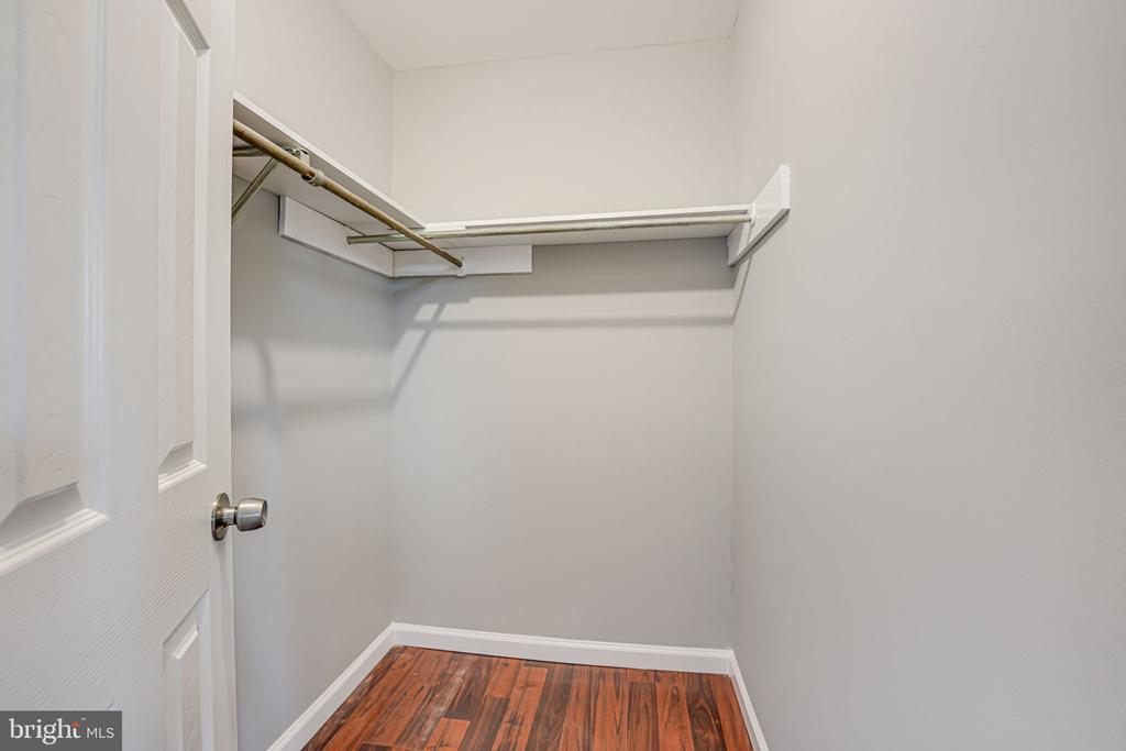 14790 Tamarack Pl