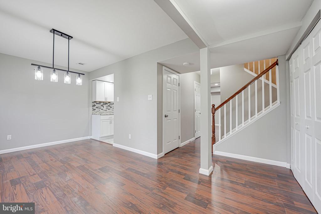 14790 Tamarack Pl