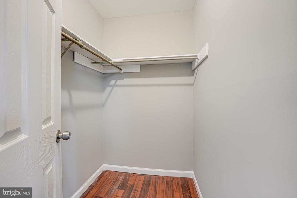 14790 Tamarack Pl