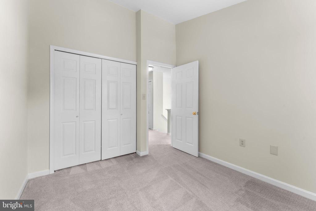 5128 SPRING BRANCH BOULEVARD