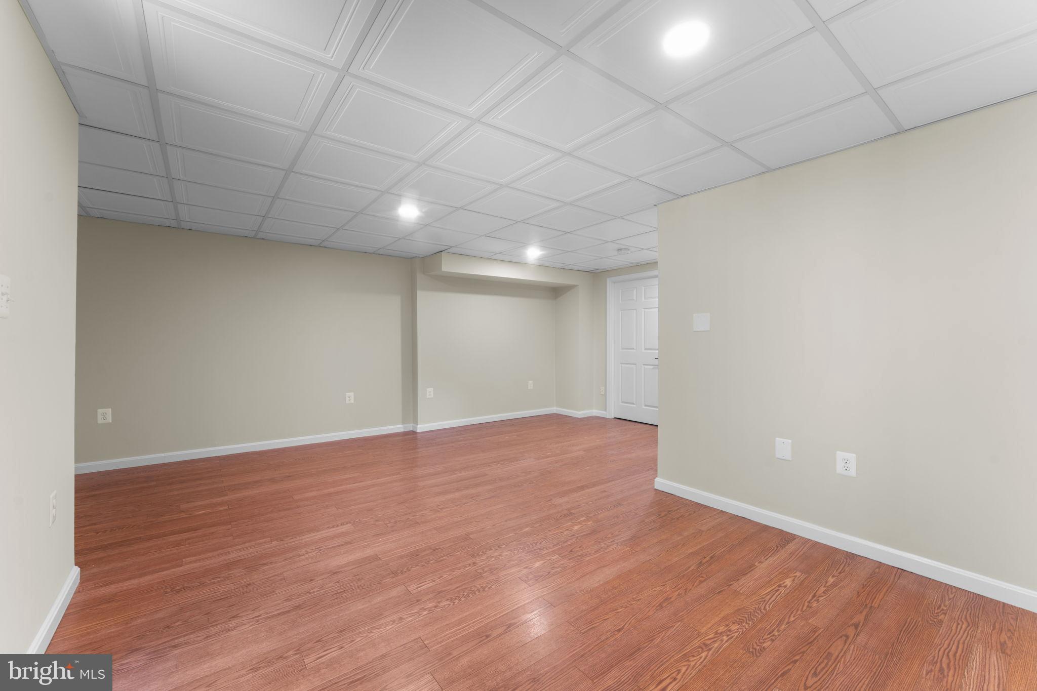 5128 SPRING BRANCH BOULEVARD