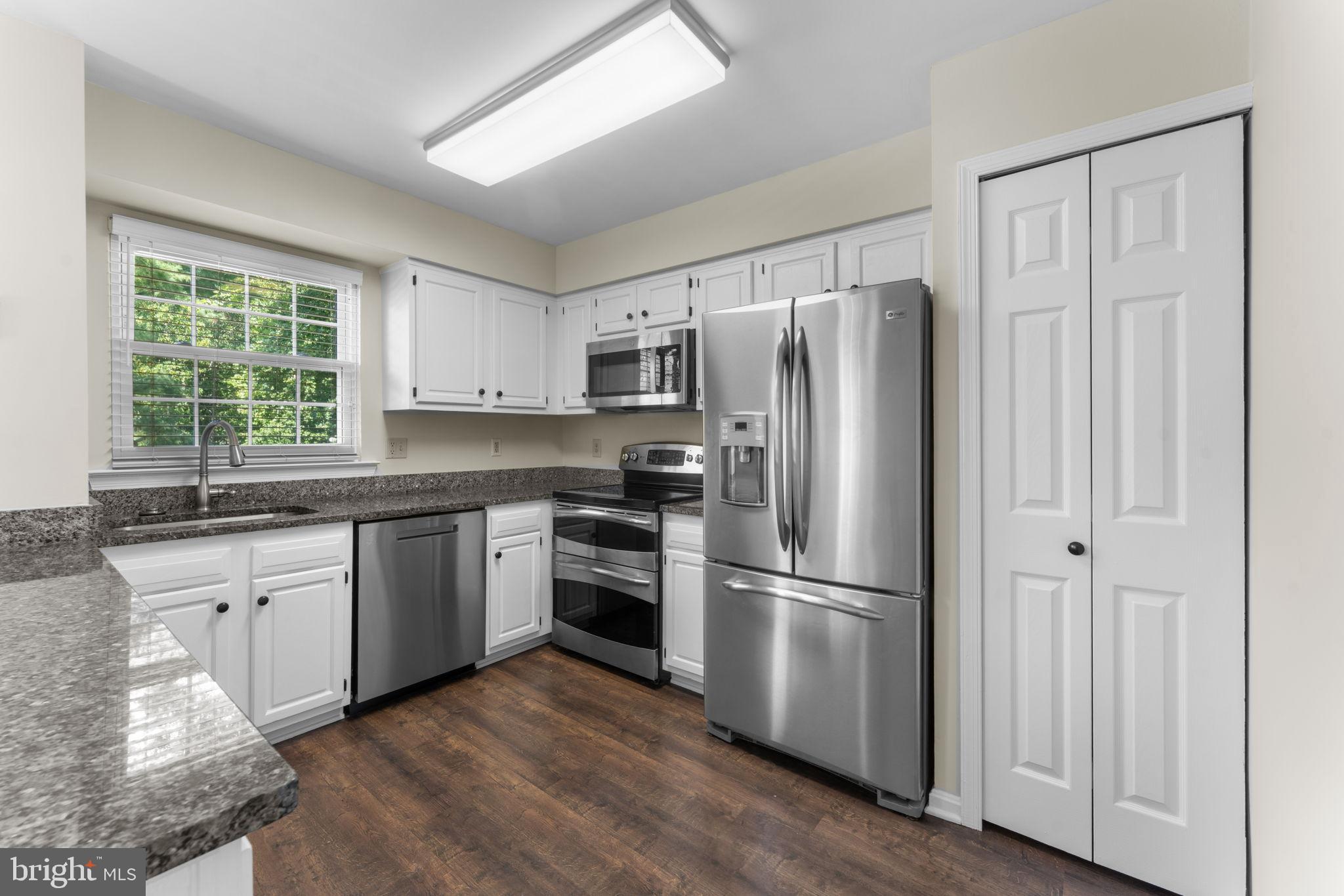 5128 SPRING BRANCH BOULEVARD