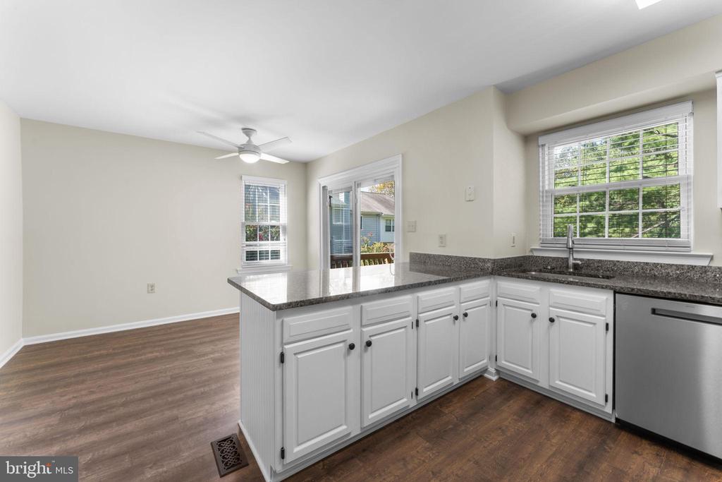 5128 SPRING BRANCH BOULEVARD