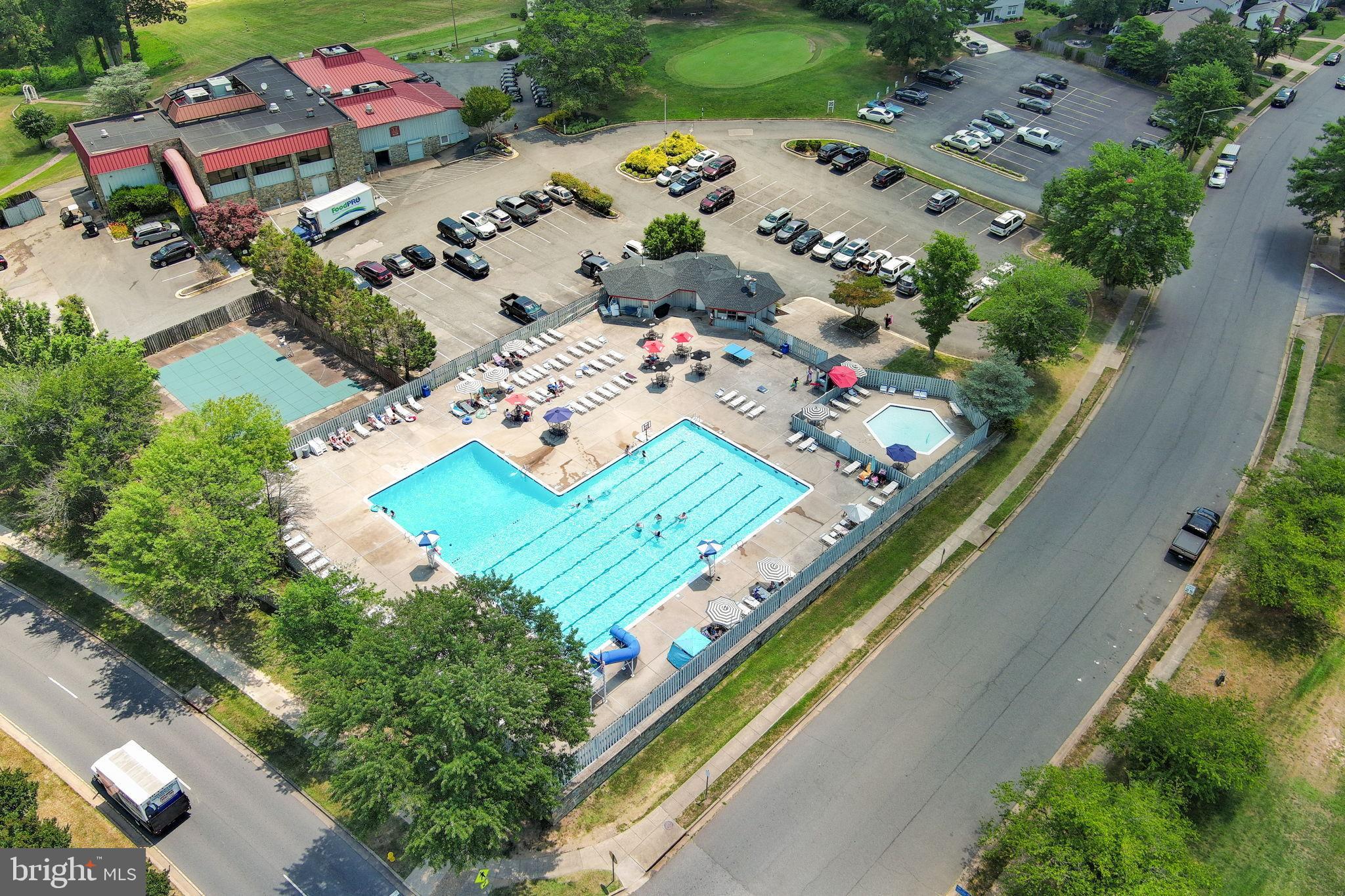 5128 SPRING BRANCH BOULEVARD
