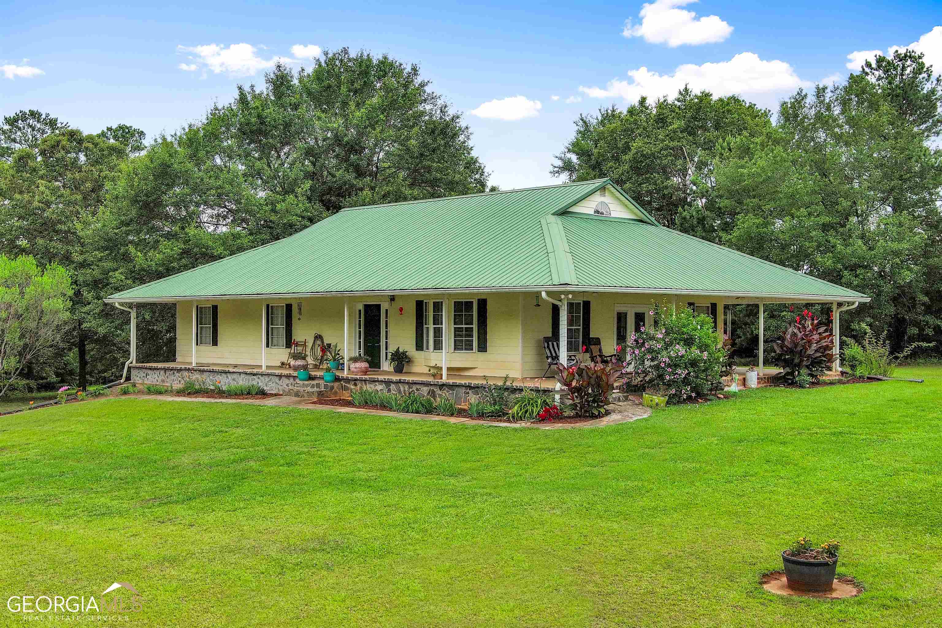 305 Cochran Road