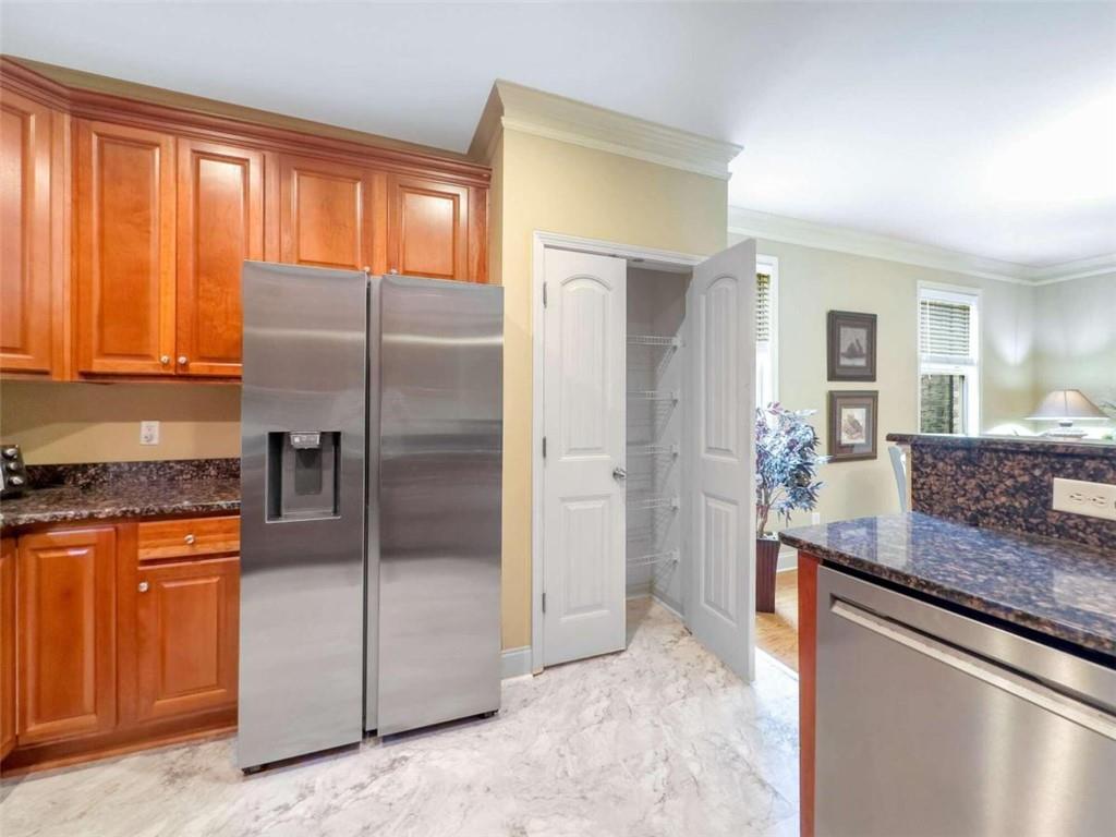 157 Highwoods Parkway